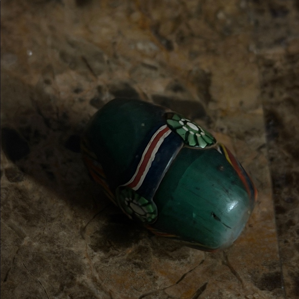 Handmade bead from Vietnam - Picture 7 of 13